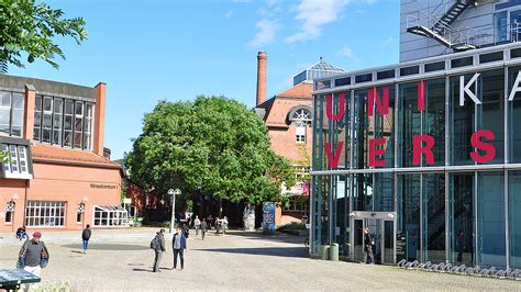 UNI - Campus Holländischer Platz