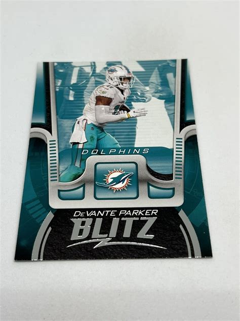 Panini Playbook Devante Parker Blitz Insert Miami Dolphins Btz