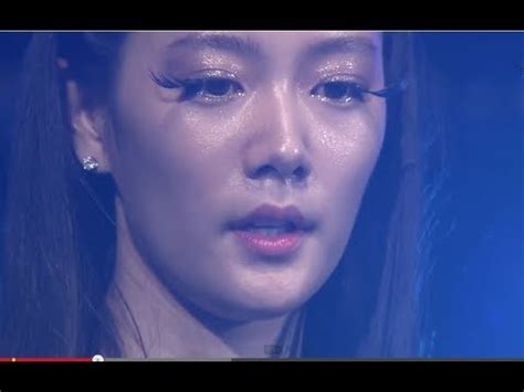 HOT 스타 다이빙쇼 스플래시 노출의 여왕 클라라 허리 부상으로 아쉬운 다이빙 YouTube