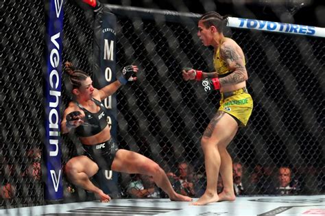 Jessica Andrade def. Mackenzie Dern at UFC 295: Best…