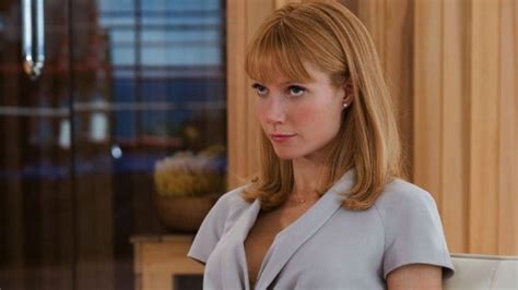 See Gwyneth Paltrow Go Totally Nude For Her Birthday Giant Freakin Robot