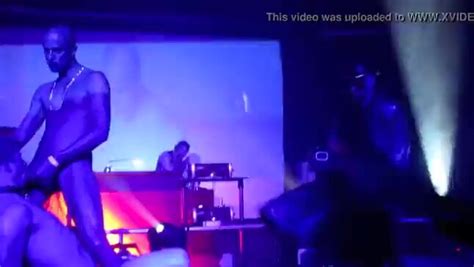 Gay Party Ends With Orgy Between Men On Stage CNNAMADOR