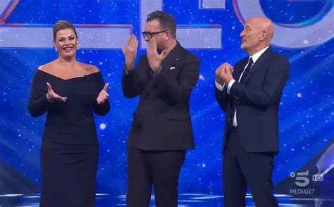 Zelig Stasera Su Canale Cinque