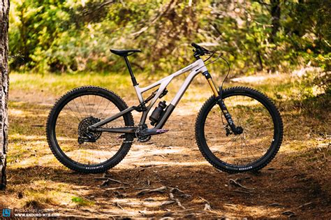 Specialized Stumpjumper EVO Elite Alloy In Our 2022 Trail Bike Group