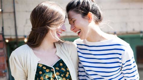 Cómo sé si soy lesbiana o bisexual GAYPERU Entretenimiento Gay Noticias Gays Chat Gay