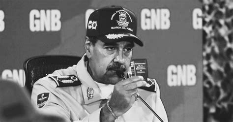 Maduro El Encierro Y Un Puñado De Amigos Infobae