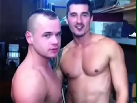 Jay Roberts y Diesel O Green detrás de escena XVIDEOS