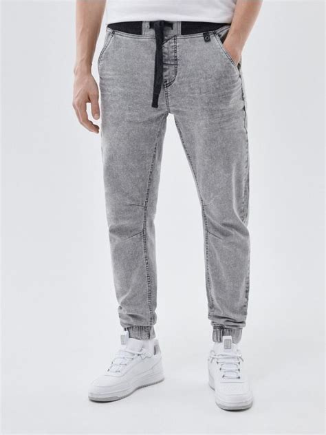 Joggery jeansowe męskie Kup online w Cropp