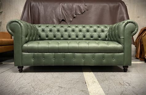 Sofas De Cuero Chesterfield Respaldo Recto Cl Sico Capiton Ingles