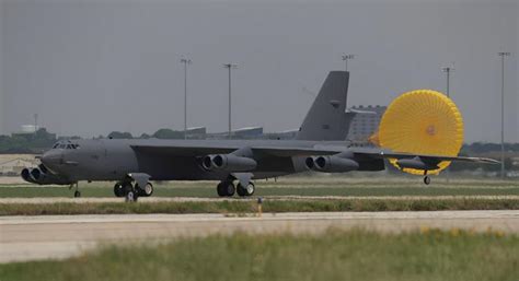 RTX handovers first B-52 AESA radar to Boeing