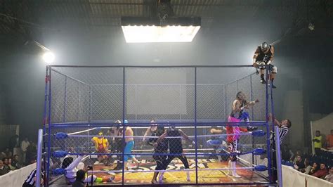 LUCHA EN JAULA DE MÁSCARAS Y CABELLERAS CUARTO ANIVERSARIO LUCHA LIBRE