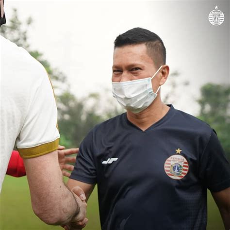 Ini Sosok Yang Mengubah Ismed Dari Striker Jadi Bek Sayap