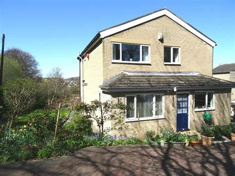 Whitegates Brighouse 4 Bedroom Detached House For Sale In Lyndhurst