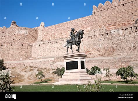 Amar Singh Rathore Statue Nagaur Fort Rajasthan India Stock Photo