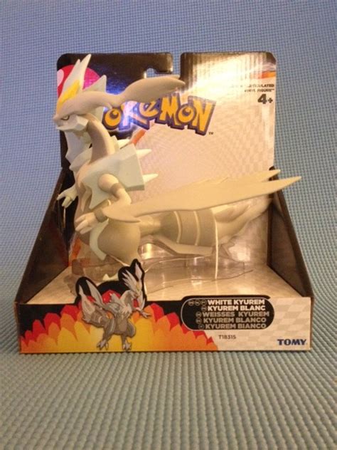 Tomy Pokemon White Kyurem Articulated Vinyl Figure Review – Kollectobil