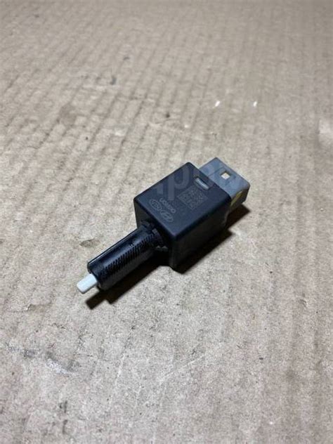Купить Концевик под педаль тормоза (лягушка) Hyundai/Kia 938103S800 в ...