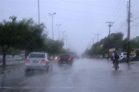 Veja Fotos Dos Alagamentos Causados Pela Chuva Em Boa Vista Fotos Em