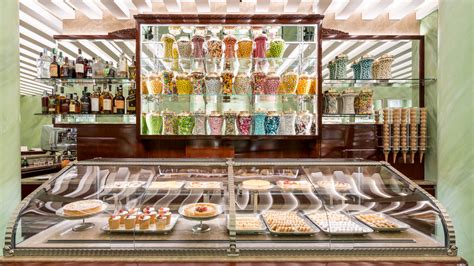 La Pasticceria Marchesi Di Milano Compie Anni