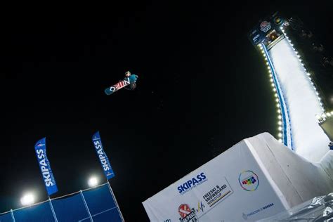 Snowboard Big Air Modena La Gagne Pour Iwabuchi Et Laframboise