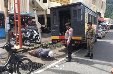 Penegakan Perda Akb Di Sumbar 12 Ribu Orang Kena Sanksi Hantaran