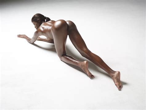 Amateur Girl Simone Booty 25 10000px Porn Pic