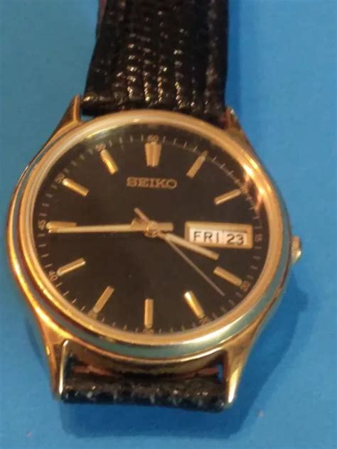 Orologio Vintage Seiko Gold Tone 7n43 8a99 Data Giorno 35 Mm Con