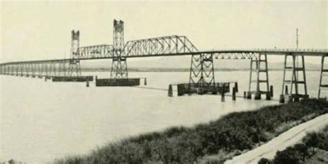 Throwback Thursday: Lions on old Antioch Bridge | The Bay Link Blog