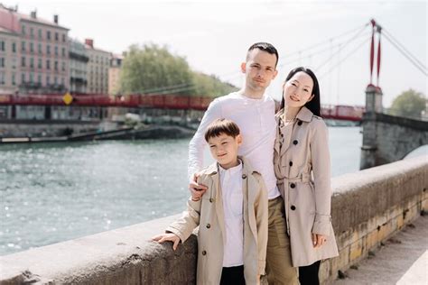 Servizio Fotografico Privato Di 1 Ora Nelle Strade Della Vecchia Lione