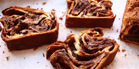 Best Chocolate Babka Recipe - How To Make Chocolate Babka