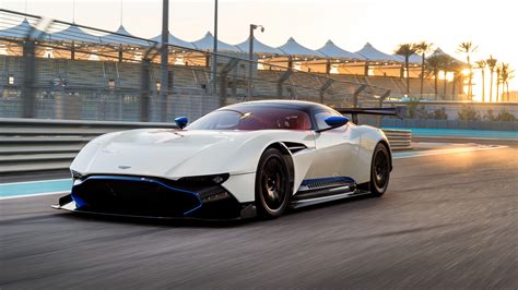 Aston Martin Vulcan 4K 2 Wallpaper | HD Car Wallpapers | ID #10470