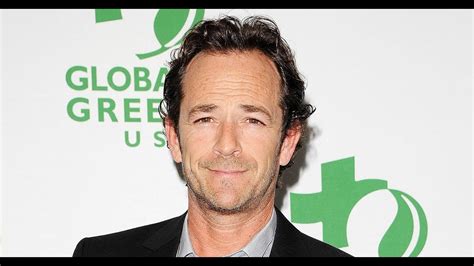 Luke Perry Dead ‘beverly Hills 90210’ Alum And ‘riverdale’ Star Dies At 52 After Massive