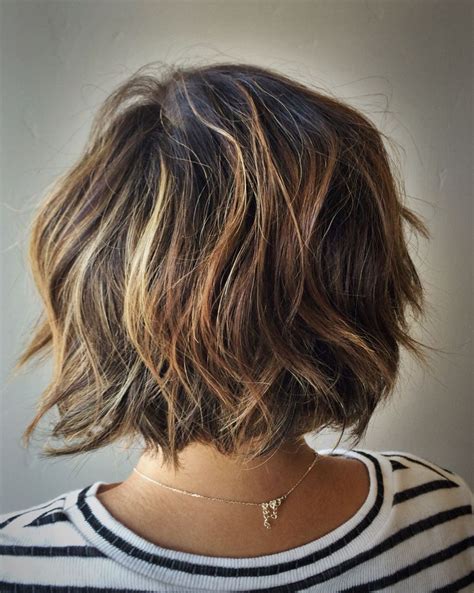 Textured Bob Wavy Bob Hairstyles Thick Hair Styles Choppy Bob