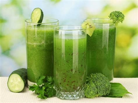 Healthy Green Vegetable Juice To Try - Boldsky.com