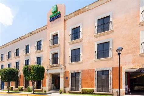 HOLIDAY INN EXPRESS OAXACA-CENTRO HISTORICO, AN IHG HOTEL $100 ...