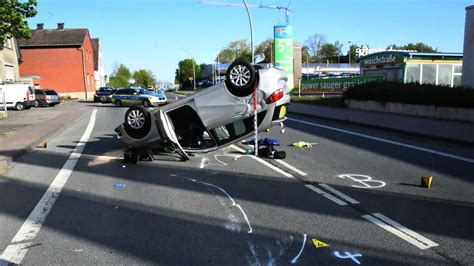 Euro Sachschaden Im Kreis Warendorf Mercedes Kracht In