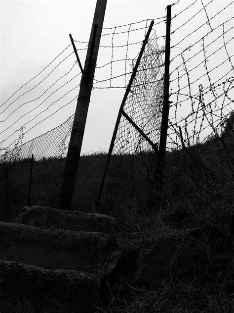 Freedom This Old Open Gate At The Johannesburg Fort Caught Flickr