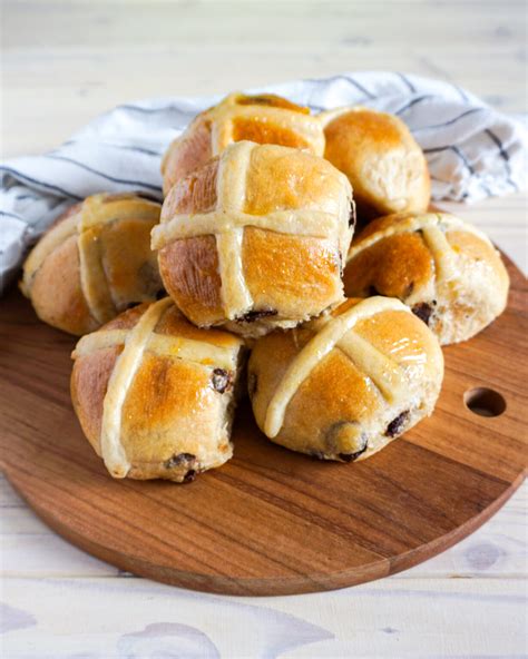 Hot Cross Buns Mit Lievito Madre Luftige Schokobr Tchen Vegan