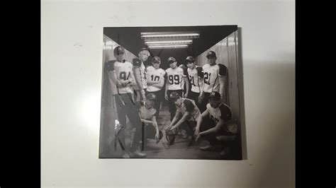 Exo Love Me Right Unboxing Repackage Album Korean Ver Youtube