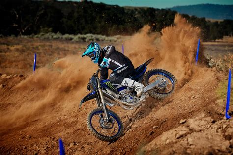 Compite En MXGP Con La Yamaha YZ450F Monster Energy Edition Moto1Pro