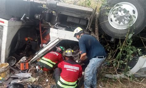 Sube A N Mero De Muertos Por Accidente Ferroviario En Slp