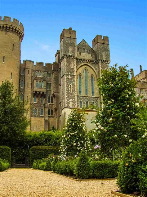 The Splendid Historical Tapestry of UK Castles - Castle and Castle Hotels