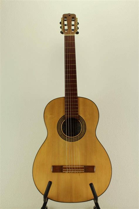 José Ramirez 1959 - Vintage Guitar World