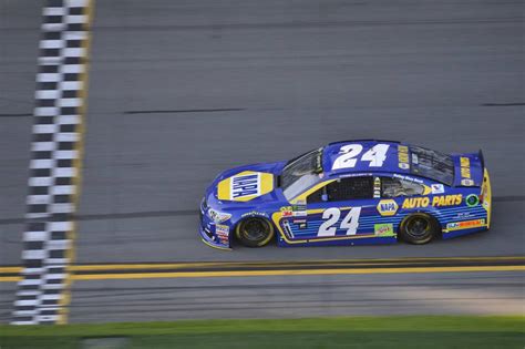 Back-to-Back Daytona 500 Pole Awards for Chase Elliott