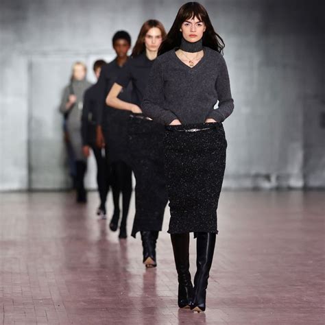 The Most Iconic Sex And The City Outfits Marie Claire