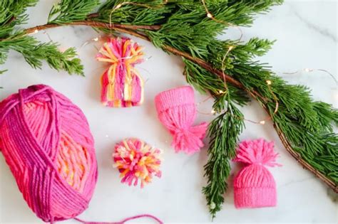 The Cutest Diy Yarn Hat Ornaments Modern Glam