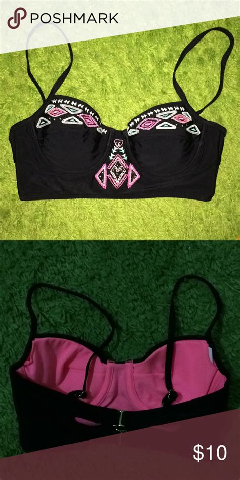 Nwot Xhilaration Bustier Bikini Top Includes Underwire And Removable