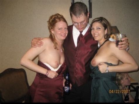 Bridesmaids Flashing Tits At Wedding Gthang