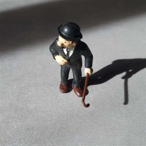 FIGURINE TINTIN DUPONT AVEC Canne Main Gauche Bully 1975 EUR 6 00