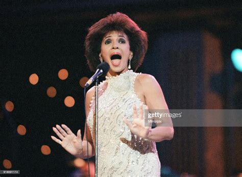 Shirley Bassey Performing At The Cor World Choir Concert At Cardiff