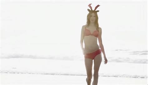 Naked Alessandra Ambrosio In Love Advent